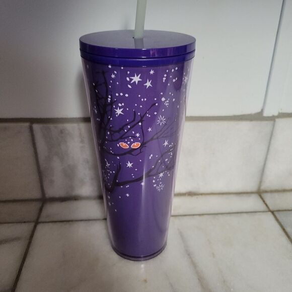 StarbucksTree Glow in the Dark Cold Cup (24 oz) Halloween 2022 - Picture 4 of 7